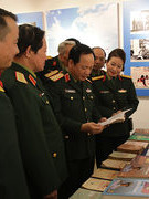 Khai mạc triển lãm về Đại tướng Nguyễn Chí Thanh