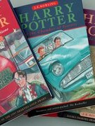 Bảy cuốn sách trong bộ truyện Harry Potter sẽ được phát hành phiên bản sách nói