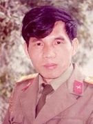 Phía sau người lính