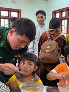 Trăng sáng biên cương, lan tỏa yêu thương dịp Tết Trung thu