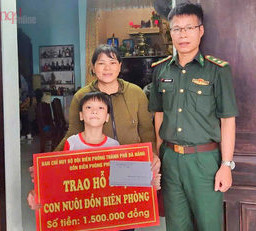 Hành trang mang theo của con nuôi Biên phòng
