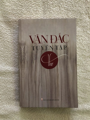 Tâm thức thiền trong thơ Văn Đắc