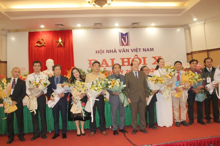 Hội Nhà văn Việt Nam có Chủ tịch, Phó Chủ tịch mới