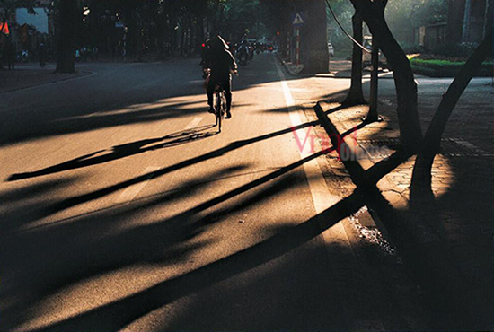 Vệt nắng qua từng con phố