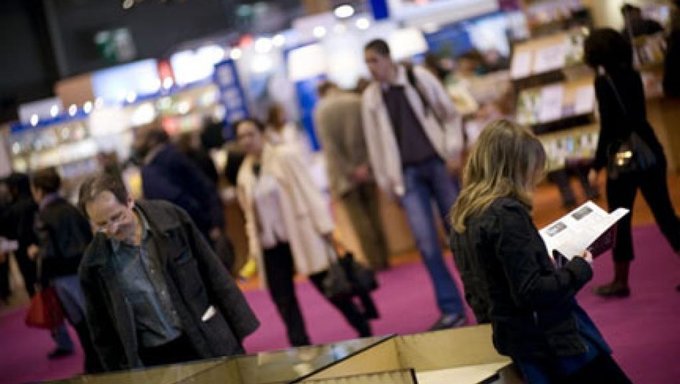 Khung cảnh hội chợ sách Paris tại Porte de Versailles